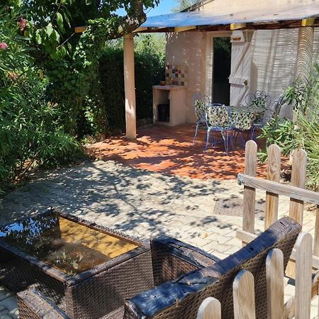 Le Bien Place Salernes Εξωτερικό φωτογραφία